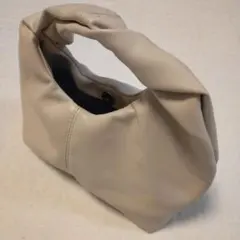 ベージュアイボリー 合成皮革 ハンドバッグ