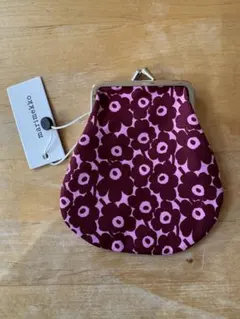 マリメッコ　Pikkuinen Unikko がま口ポーチ