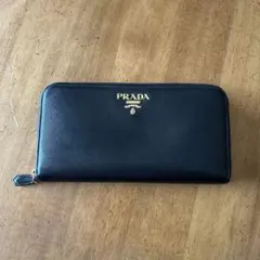 じ*い様 PRADA ブラック 長財布　サフィアーノレザー　黒 ゴールドロゴ