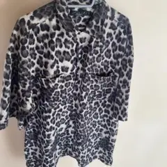 ヒョウ柄　大きめシャツ