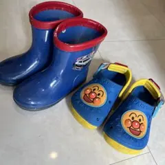子供用サンダル　2足セット　キッズシューズ　長靴　アンパンマンサンダル