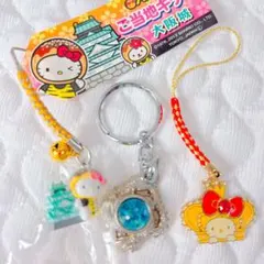 T*5様 ハローキティ ご当地キティ　大阪城　ストラップ　王冠　クラウン