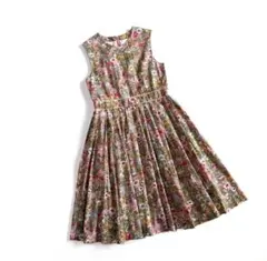 ロイスクレヨン　フラワープリント ノースリーブ ワンピース