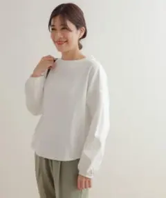 アーバンリサーチドアーズ コットンポンチタックスリーブプルオーバー