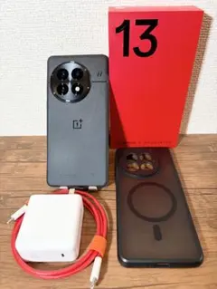 美品 OnePlus 13 グローバル版 12GB/256GB 充電器・ケース付 メルカリ