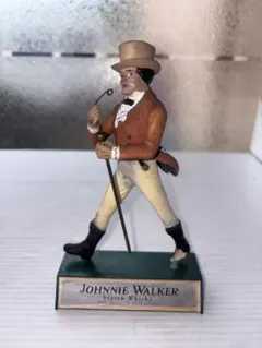 Johnnie Walker ストラッティングマン フィギュア 3体セット - メルカリ