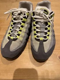 NIKE AIR MAX 95 イエローグラデ