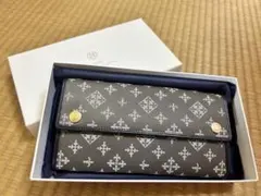 ラシット 長財布のサムネイル