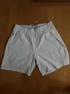 ライトブルー lululemon shorts Mのサムネイル