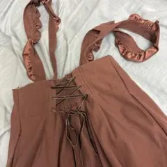 nohea 肩紐フリルのベロアリボンレースアップジャンパースカート