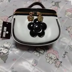 マリークワント　タグ付き未使用ポーチ♡