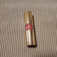 イヴ・サンローラン　ルージュ　ヴォリュプテシャイン　No.12