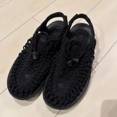 <KEEN>UNEEK ユニーク サンダル