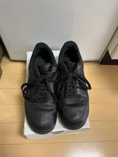 Nike Air Force 1 ブラックスニーカー