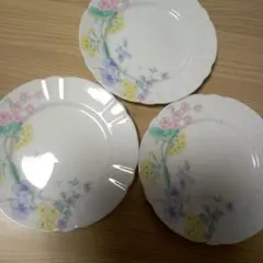 Item thumbnail for item 62ac2aac-a0a4-4857-995b-41721541d515