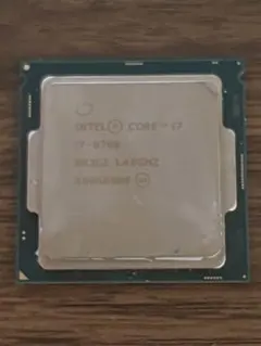Intel Core i7-6700 CPU 本体