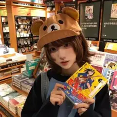 クマ耳付きブラウンキャップ