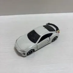 トミカ ホワイトスポーツカー