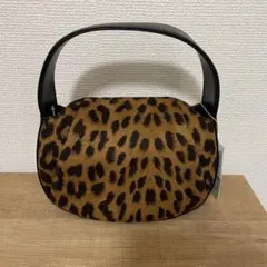 レオパード柄　ラウンドワンハンドルチェーンバッグのサムネイル