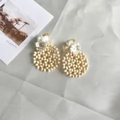 ［no.102］ウッド調フラワーピアス　イヤリング