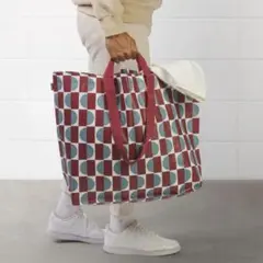 Item thumbnail for item f16c2ac0-7cc2-474c-954c-b8f58cdb0c64