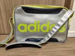 adidas アディダス　バッグ　スポーツ　シルバー/ライトグリーン