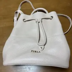 ピンク ハンドバッグ
