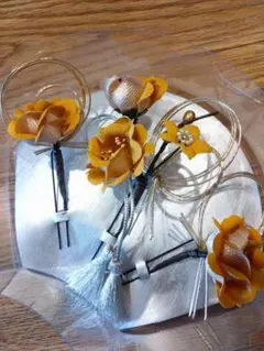 成人式、結婚式　花の髪飾り 5個セット