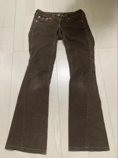 TRUE RELIGION コーデュロイ ローライズフレアパンツのサムネイル