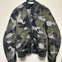 迷彩ジャケット