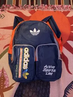 ビンテージadidas キッズ リュック ネイビー オレンジのサムネイル