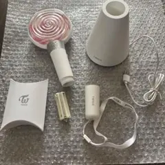 正規品⭐️ TWICE ペンライト　2個セット TWICE ペンライト CANDYBONG∞ 公式 2本セット＋おまけ Amazon