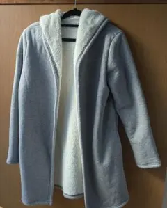 フードつきコート　エクスレバン （AIX LES BAINS)