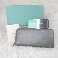 【美品】Samantha Tavasa Deluxe スタースタッズ 財布