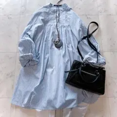 美品　23区 CANCLINI ブラウス　38 ブルーストライプ