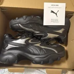 PUMA 厚底スニーカー ブラック