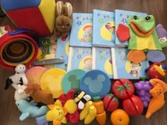 2016年購入品　プレイアロングセット おもちゃ付き（欠品あり)のサムネイル