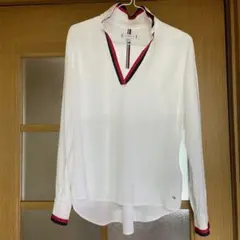 TOMMY HILFIGER ホワイトシャツ シンプル 上品 カジュアルのサムネイル