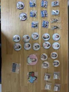 日向坂46 生写真 キーホルダー 缶バッジ まとめ売り - メルカリ