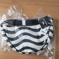 UNIQLO marimekko ラウンドミニショルダーバッグ 69 Navy