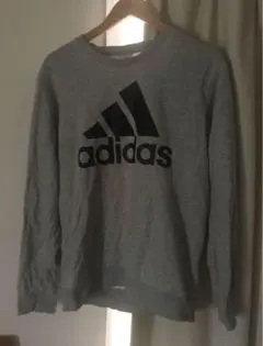 adidas グレー トレーナー Lサイズ