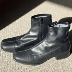 GU ブラックショートブーツ 合成皮革