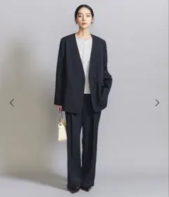 カラーレスジャケット