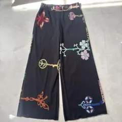 VIVIENNETAM ワイドパンツ 38サイズのサムネイル