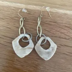 Item thumbnail for item a479195d-58af-4ed3-b89e-855ab113ebe0