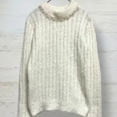 Anne Basket 白 ビジュー付 シャギーニットプルオーバー Lのサムネイル