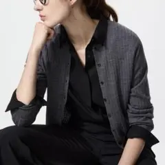 UNIQLO メリノリブクルーネックショートカーディガン　グレー
