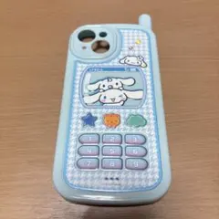 シナモロール　iPhone15 ケース　レトロ　ガラケー　シナモン　サンリオのサムネイル