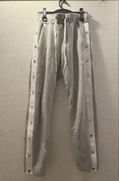 laidback フレアスウェットパンツ バックジッパー付き - メルカリ