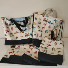 入園入学セット　男の子　おもちゃ柄 乗り物　手提げ　上靴袋　巾着　　ランチマット